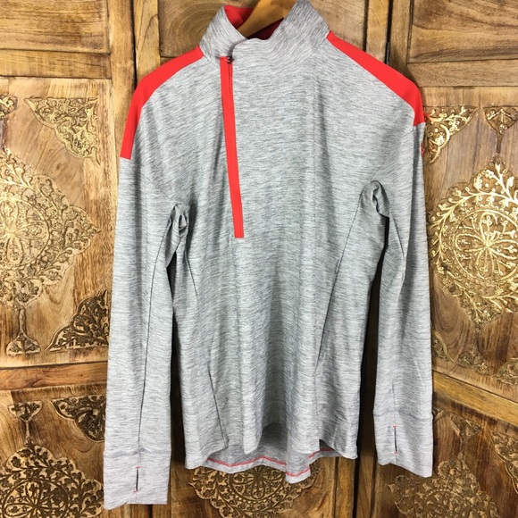 Under Armour ½ Zip loose top size M - Picture 1 of 5